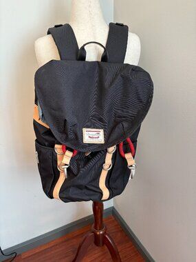 Doughnut Arizona Backpack Navy Blue Outdoor Style Laptop Travel Bag